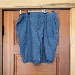 Karen Scott Women's Gray Bermudas